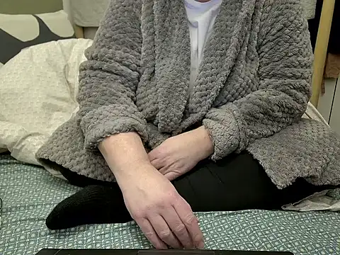 Snapshot of MarthaBriest chatting on 02.01.26 MarthaBriest online show from 02.01.26