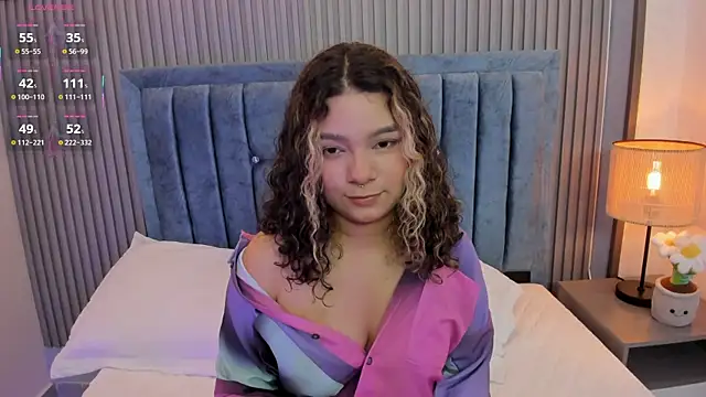 pretty sunlight  online show from 06.26.26