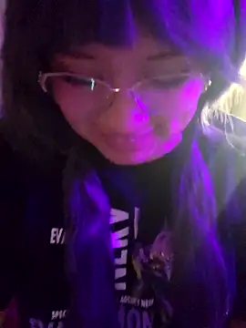 Snapshot of m0ondolly chatting on 01.07.26 m0ondolly online show from 01.07.26