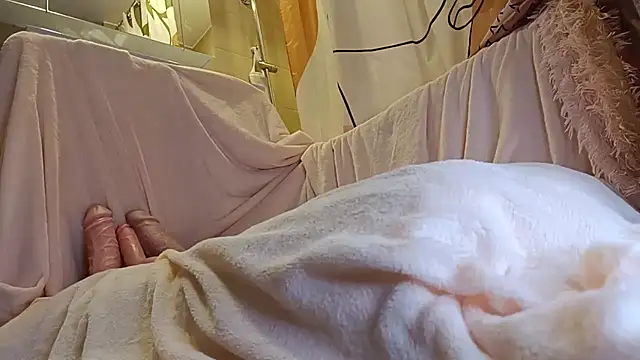 Hungry  Puppy online show from 09.18.25