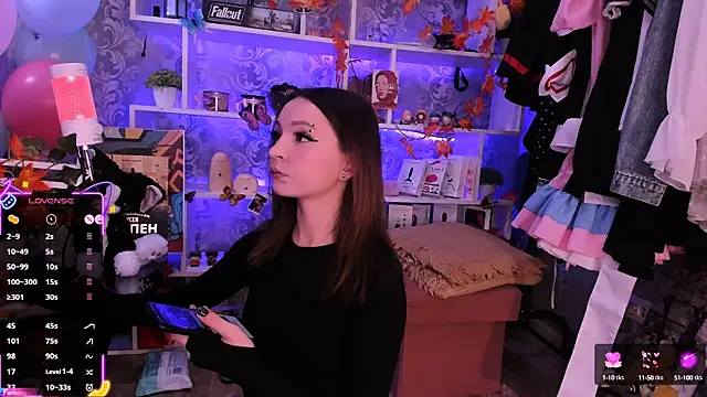 Snapshot of _AsyaSweet chatting on 10.10.25 AsyaSweet online show from 10.10.25