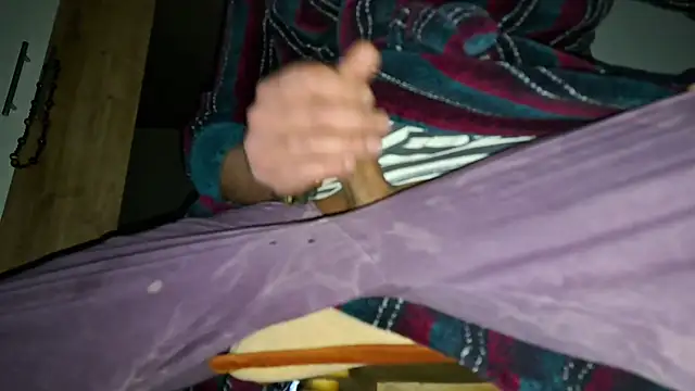 Snapshot of penisblock chatting on 03.20.25 penisblock online show from 03.20.25