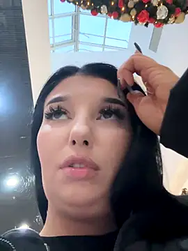 Tisha Busty online show from 12.14.25