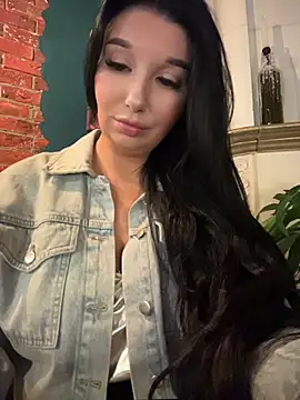 Tisha Busty online show from 06.06.26