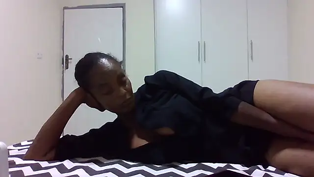 sweets 80 online show from 12.13.25