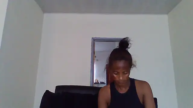 Snapshot of sweets_80 chatting on 07.27.26 sweets 80 online show from 07.27.26
