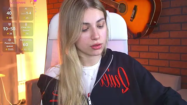 EllieCutes online show from 04.25.26