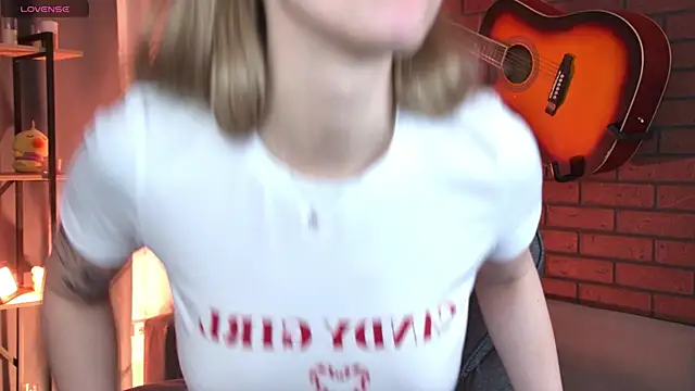 EllieCutes online show from 05.03.26