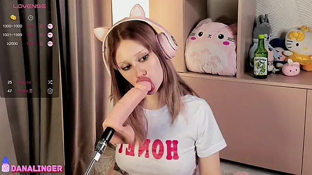 Snapshot of PrincesssSquirt chatting on 11.15.25 PrincesssSquirt online show from 11.15.25