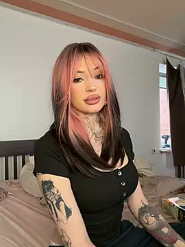 madelinexx online show from 03.18.26