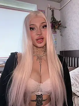 madelinexx online show from 06.17.26