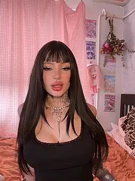 madelinexx online show from 07.17.26
