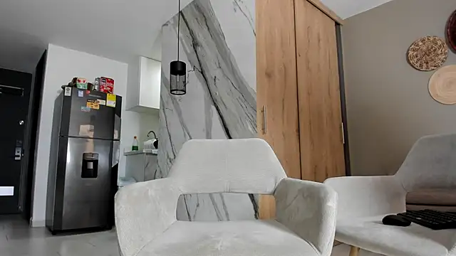 Snapshot of Huge_latin_cock chatting on 02.10.25 Huge latin cock online show from 02.10.25