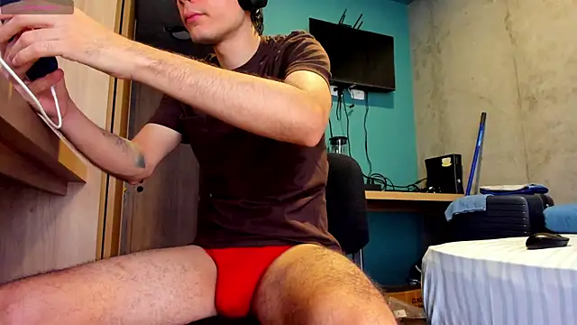 Snapshot of Huge_latin_cock chatting on 07.29.26 Huge latin cock online show from 07.29.26