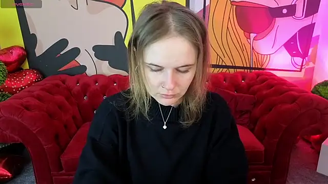 Snapshot of MaribelRiverr_ chatting on 04.26.26 MaribelRiverr online show from 04.26.26