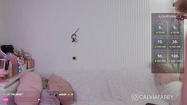 calviafarey online show from 09.22.25