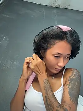 Snapshot of thai-dreamgirl chatting on 07.04.26 thai-dreamgirl online show from 07.04.26