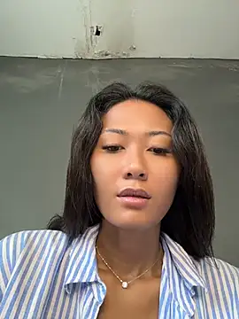 Snapshot of thai-dreamgirl chatting on 07.15.26 thai-dreamgirl online show from 07.15.26