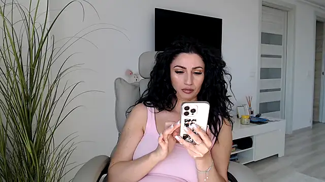 ElizabethAC online show from 05.05.26