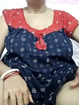 Snapshot of miss-Riy chatting on 12.05.25 miss-Riy online show from 12.05.25