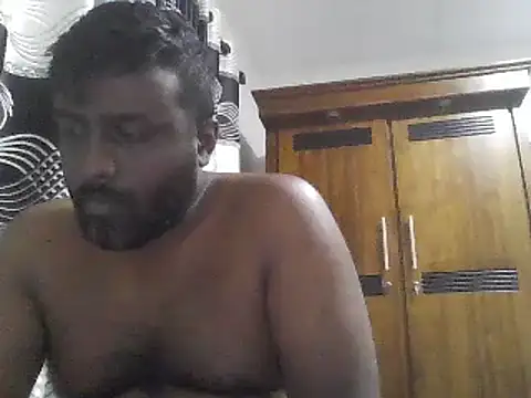 Snapshot of nikini1621 chatting on 01.10.26 nikini1621 online show from 01.10.26