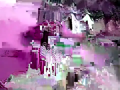 Snapshot of nikini1621 chatting on 02.14.26 nikini1621 online show from 02.14.26