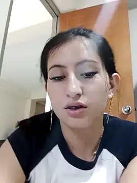 Snapshot of Salomecam30 chatting on 12.29.24 Salomecam30 online show from 12.29.24