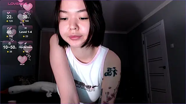 osaka nia online show from 02.01.25