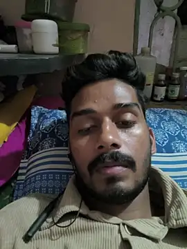 Snapshot of arppyyyxx chatting on 10.31.25 arppyyyxx online show from 10.31.25