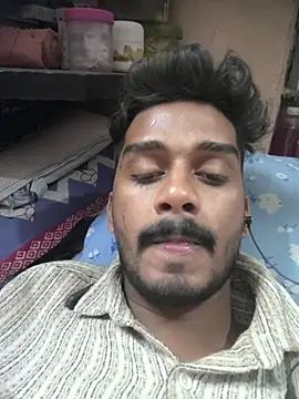 Snapshot of arppyyyxx chatting on 11.19.25 arppyyyxx online show from 11.19.25