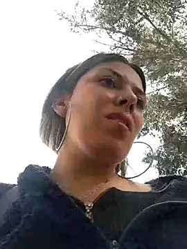 Snapshot of Sweel_Leyva18 chatting on 02.20.25 Sweel Leyva18 online show from 02.20.25