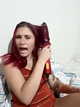 Scarlett-Leh online show from 02.23.25