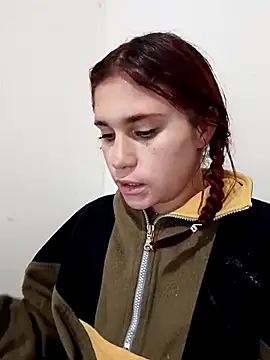 Scarlett-Leh online show from 03.20.25