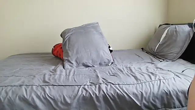 Snapshot of cumwithkash chatting on 02.20.25 cumwithkash online show from 02.20.25