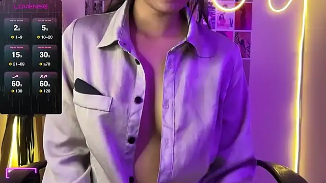 Snapshot of simrann_69 chatting on 03.22.25 simrann 69 online show from 03.22.25