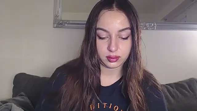 courtneyPerfect online show from 12.18.24