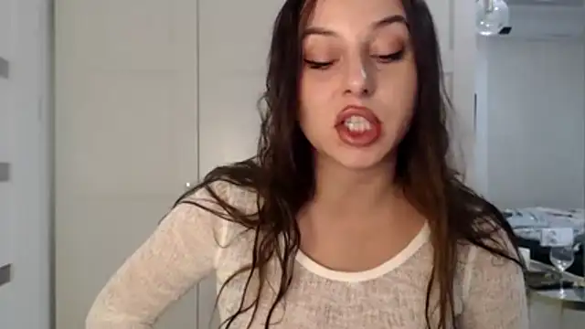 courtneyPerfect online show from 10.24.25