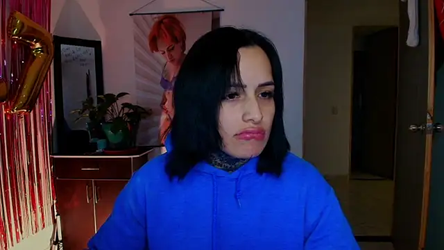 TinnaDawsom online show from 10.04.25