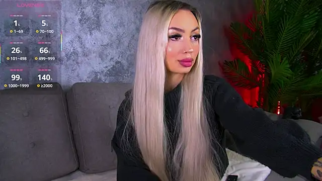 Snapshot of BambiAndAyline chatting on 12.16.25 BambiAndAyline online show from 12.16.25