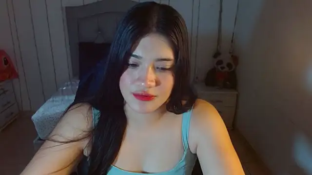 Snapshot of Alison_girl20 chatting on 10.21.25 Alison girl20 online show from 10.21.25