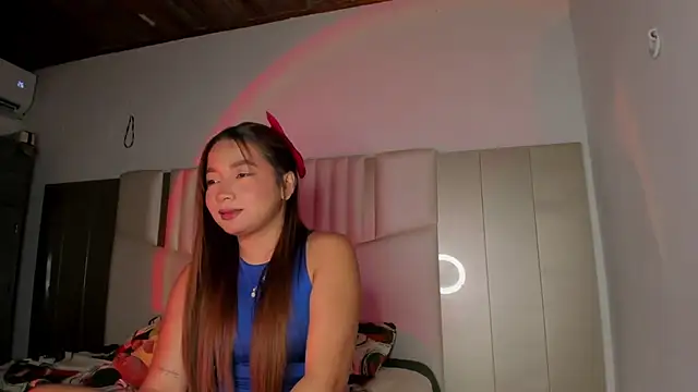 queen angelique online show from 11.27.25