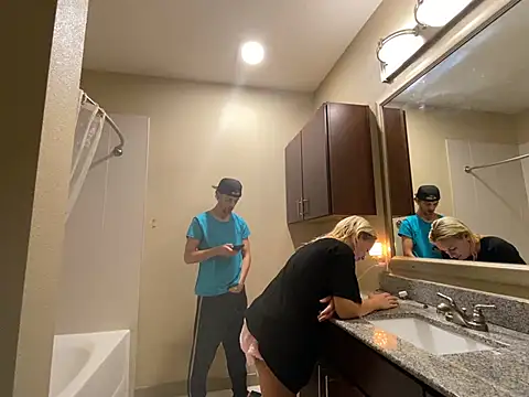 Snapshot of girlfriendmissy chatting on 01.05.25 girlfriendmissy online show from 01.05.25