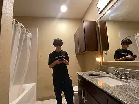 Snapshot of girlfriendmissy chatting on 01.26.25 girlfriendmissy online show from 01.26.25