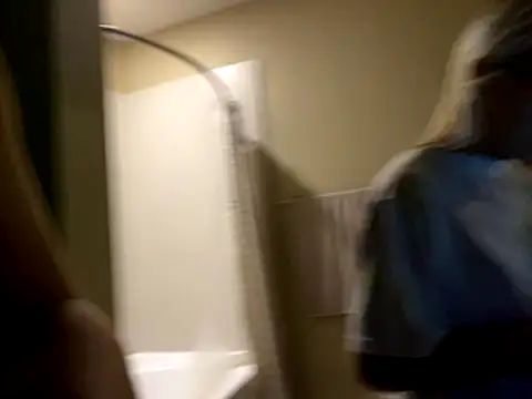 Snapshot of girlfriendmissy chatting on 11.23.25 girlfriendmissy online show from 11.23.25