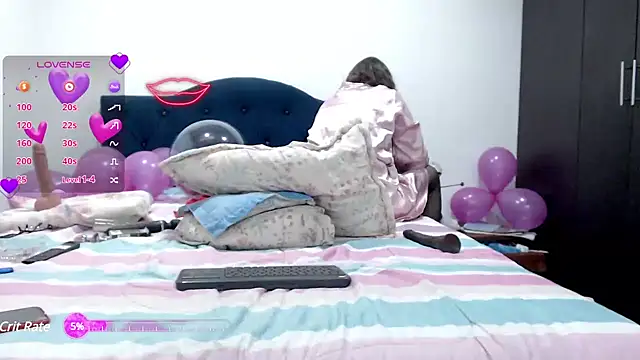 Snapshot of Sanyi_hot chatting on 01.21.25 Sanyi hot online show from 01.21.25