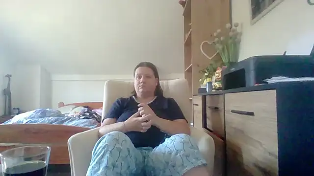 ReifeVenna online show from 09.10.25