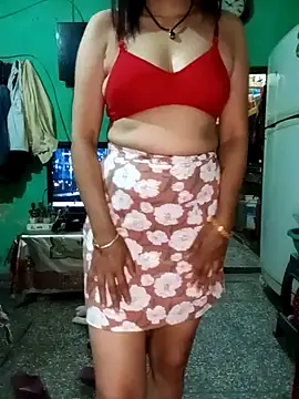 Snapshot of SAXYTannuja chatting on 02.28.25 SAXYTannuja online show from 02.28.25