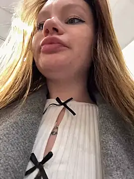 justmila online show from 01.05.25