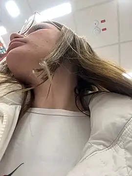 justmila online show from 02.23.25