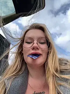 justmila online show from 09.29.25